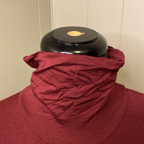 NEW Elan Small Right Turtleneck T-Shirt Maroon Short Sleeve - Picture 3 of 6